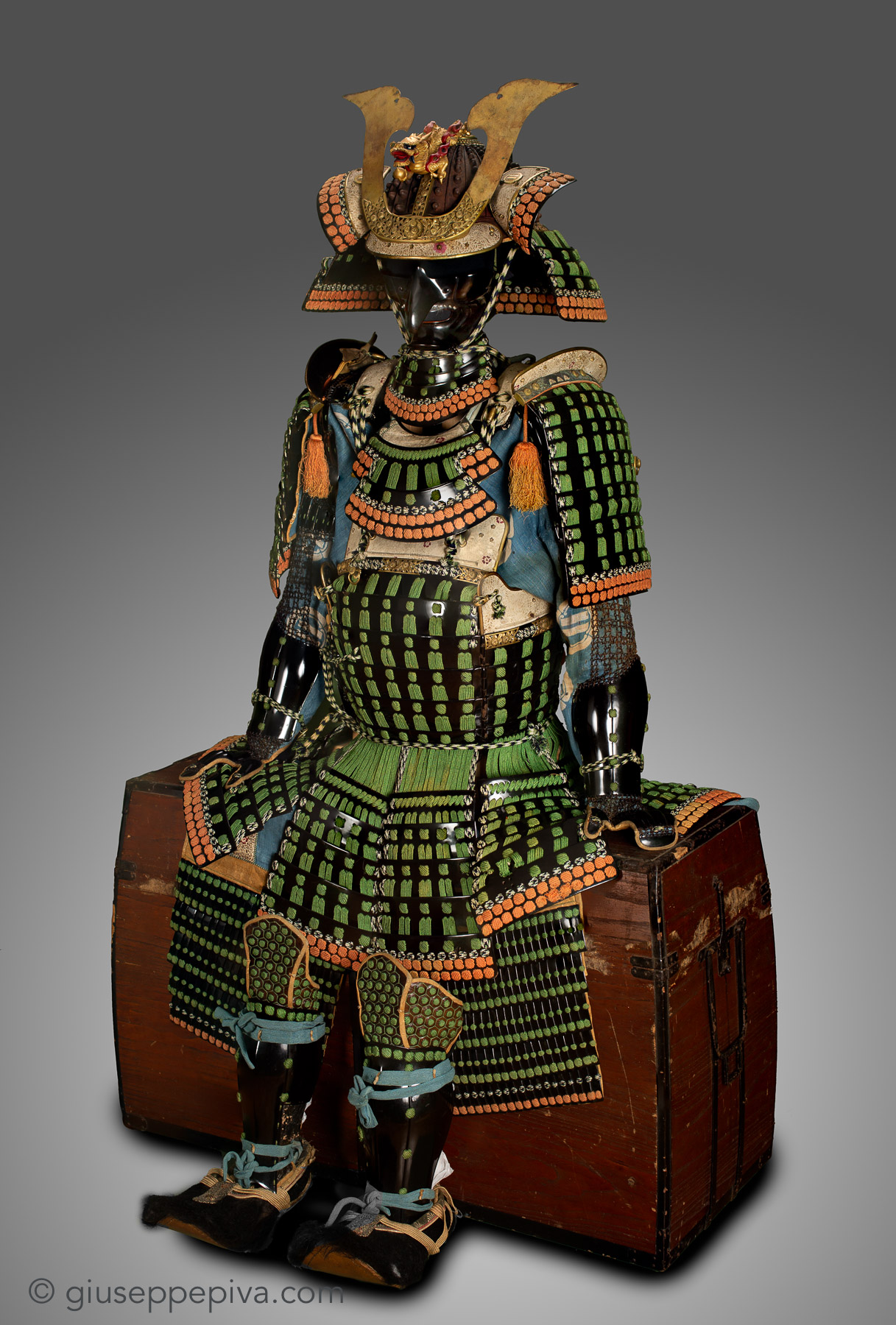 Armatura da samurai con corazza di tipo mogami, 18º secolo